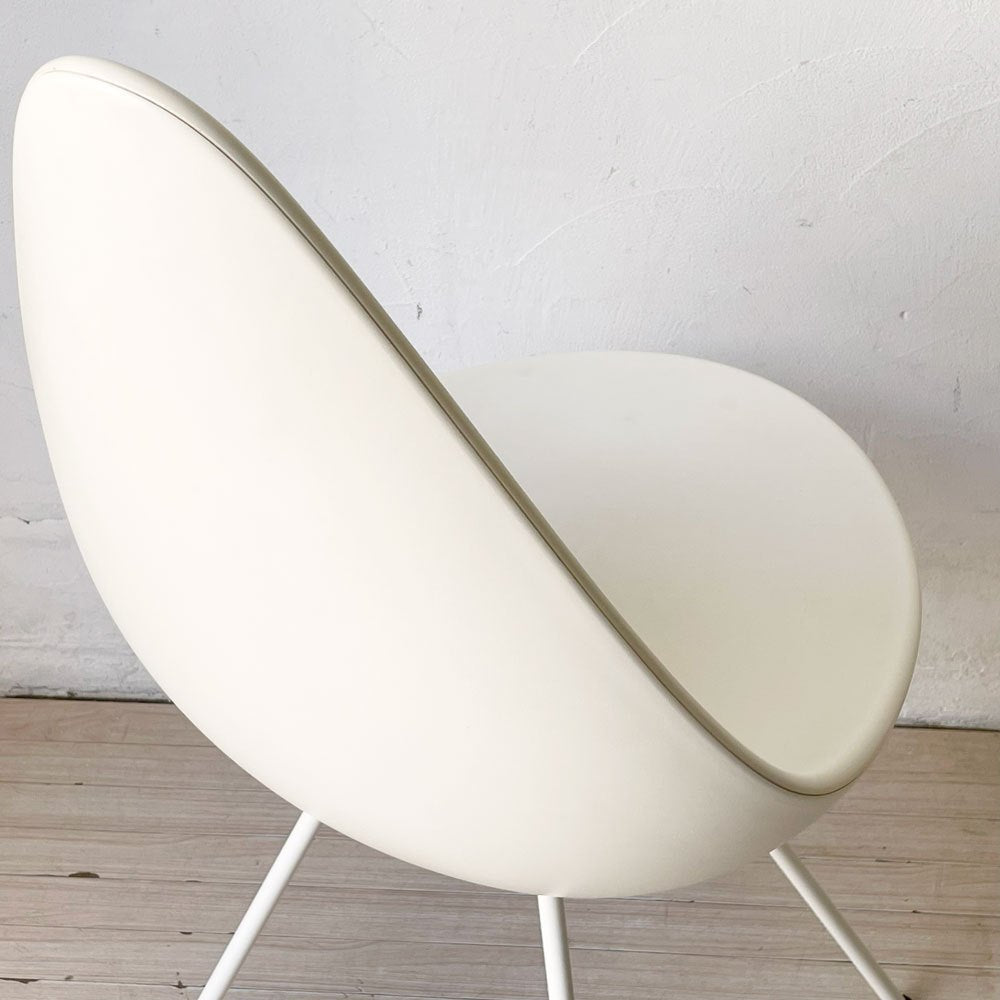 フリッツハンセン Fritz Hansen ドロップチェア ダイニングチェア アルネ・ヤコブセン ホワイト 北欧 デンマーク ★