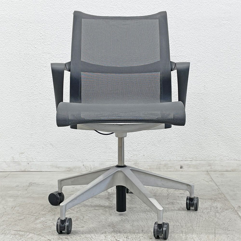 ハーマンミラー Herman Miller セトゥー Setu チェア マルチパーパスチェア オフィスチェア リボンアーム 5本脚 キャスター付き スタジオ7.5 昇降機能付 定価130,900円 〓