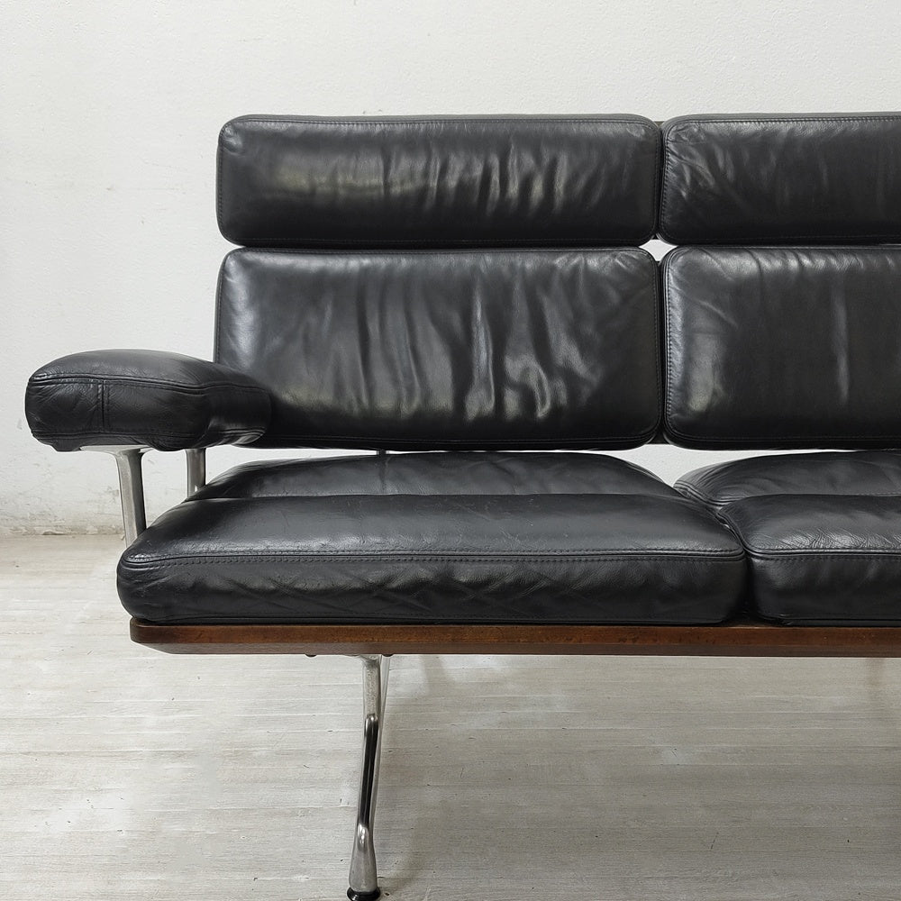 ハーマンミラー Herman Miller イームズソファ Eames Sofa 2シーター ウォールナット材 レザー ブラック C&R. イームズ ミッドセンチュリー ●