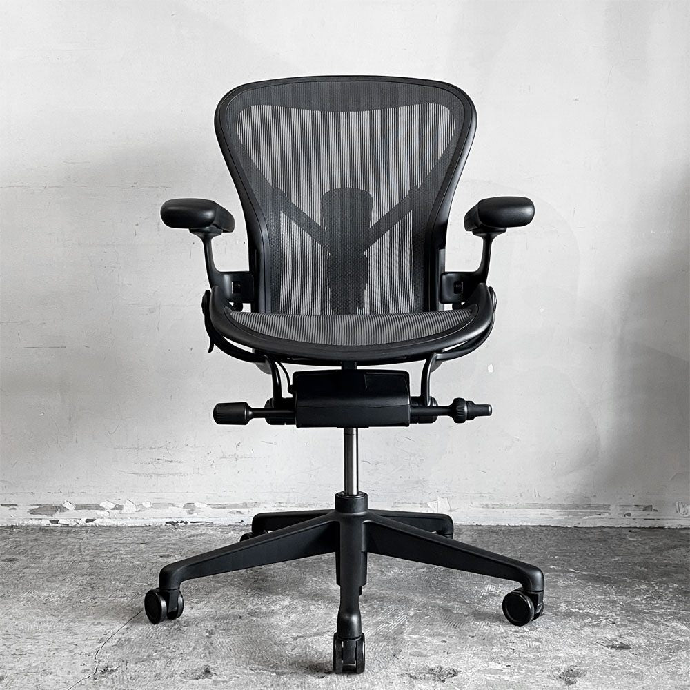 ハーマンミラー Herman Miller アーロンチェア デスクチェア Bサイズ ゲーミングエディション ポスチャーフィットSL ブラック ■