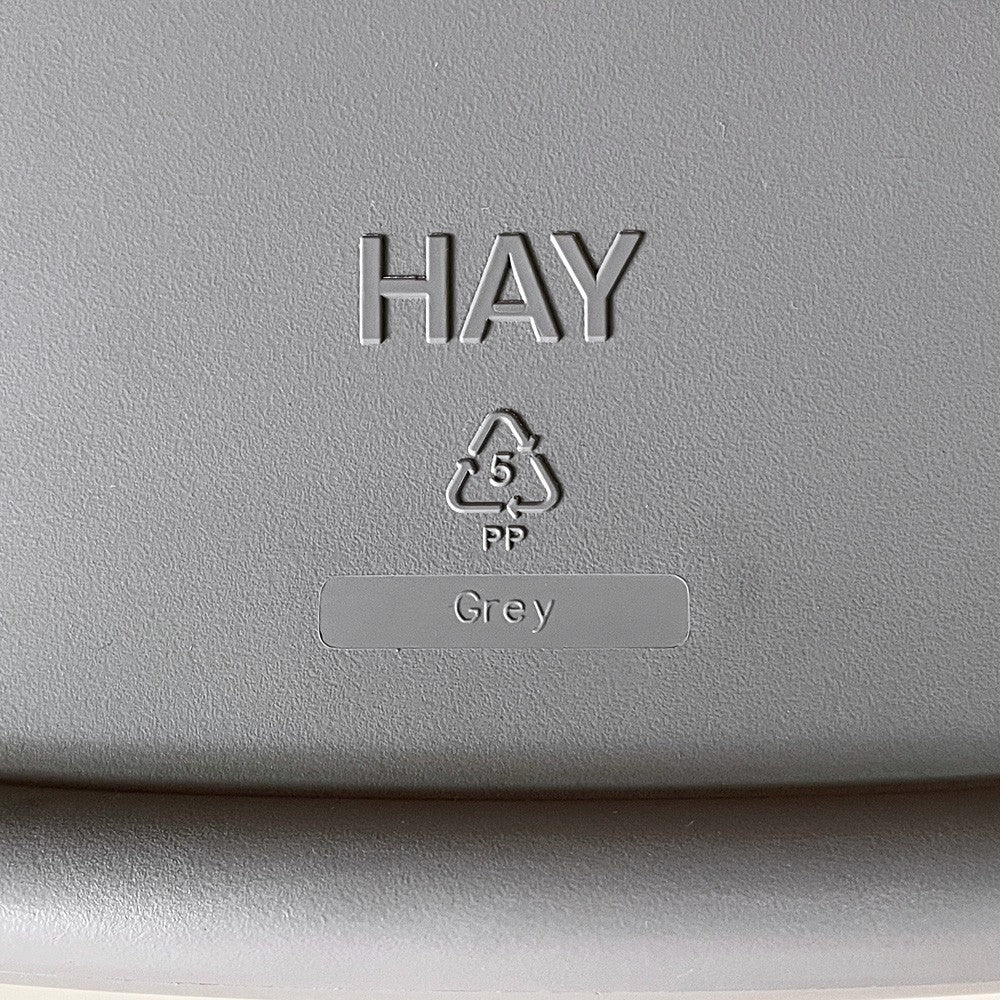 ヘイ HAY ノイ NEU13 ダイニングチェア グレー オーク無垢材 デンマーク 北欧デザイン ■