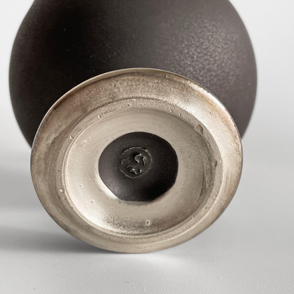 木下和美 ティーポット 黒釉 金彩 磁器 12cm 現代作家 ■