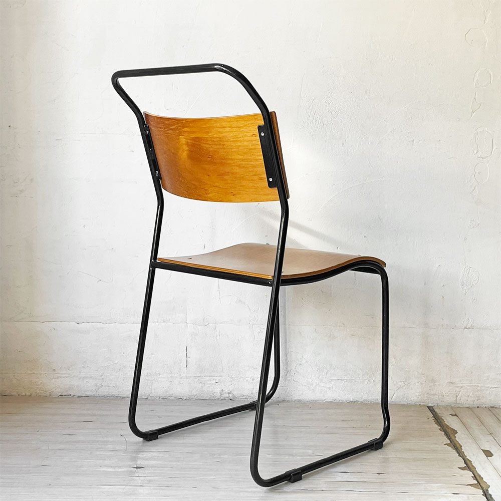クラッシュゲート CRASH GATE ノットアンティークス Knot antiques ブルーノチェア RP6 BLUNO CHAIR スタッキングチェア プライウッド スチールレッグ ブラック 関家具 B ★