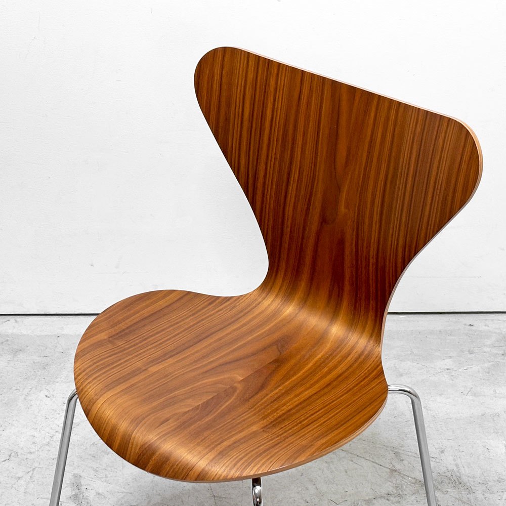 フリッツハンセン Fritz Hansen セブンチェア Seven Chair ダイニングチェア アルネヤコブセン Arne Jacobsen ウォールナット材 北欧家具 B●