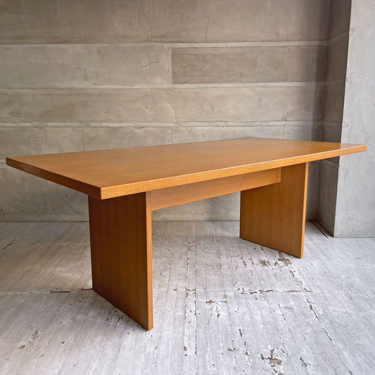 アルフレックス arflex ボンテ BONTE ダイニングテーブル オーク材 チニ・ボエリ Cini Boeri w180cm イタリアモダンデザイン