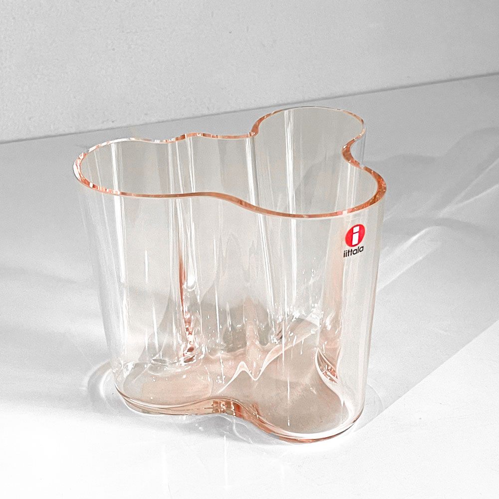 イッタラ iittala アルヴァ・アアルトコレクション Alvar Aalto Collection ベース H95mm サーモンピンク 日本限定 アルヴァ・アアルト生誕120周年記念 北欧雑貨 ■