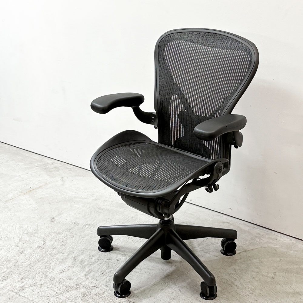 ハーマンミラー Herman Miller アーロンチェア クラシック Bサイズ ポスチャーフィット フル装備 グラファイトベース デスクチェア オフィスチェア ●