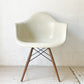 ハーマンミラー Herman Miller アームシェルチェア セカンド 2nd ビンテージ FRP ダヴェルベース パーチメント イームズ ミッドセンチュリー ★