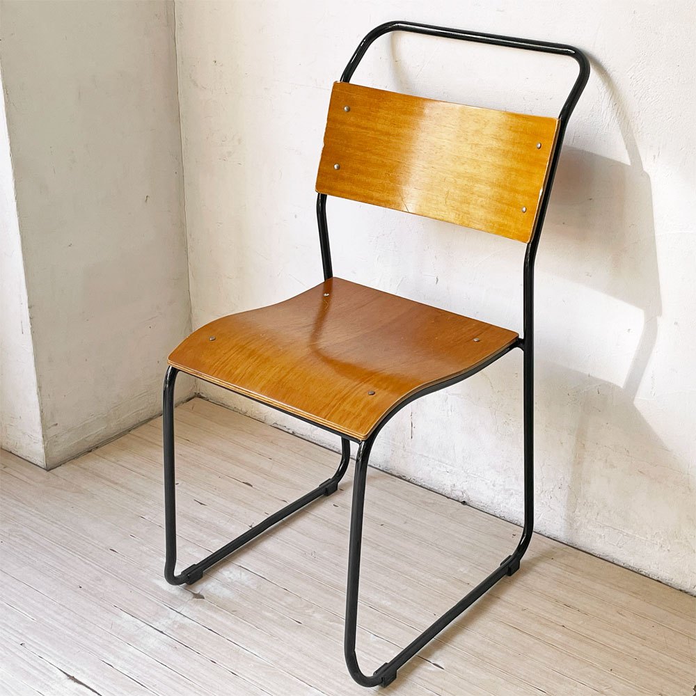 クラッシュゲート CRASH GATE ノットアンティークス Knot antiques ブルーノチェア RP6 BLUNO CHAIR スタッキングチェア プライウッド スチールレッグ ブラック 関家具 A ★