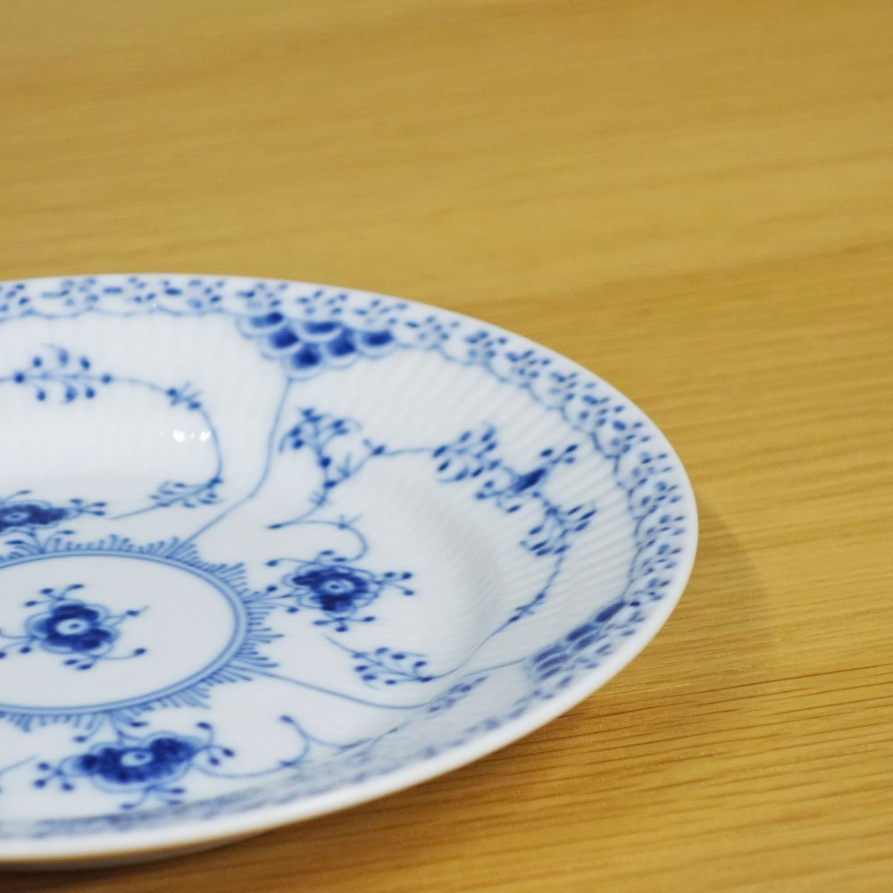 ロイヤルコペンハーゲン ROYAL COPENHAGEN ブルーフルーテッド ハーフレース プレート 15cm 北欧食器 B ◎