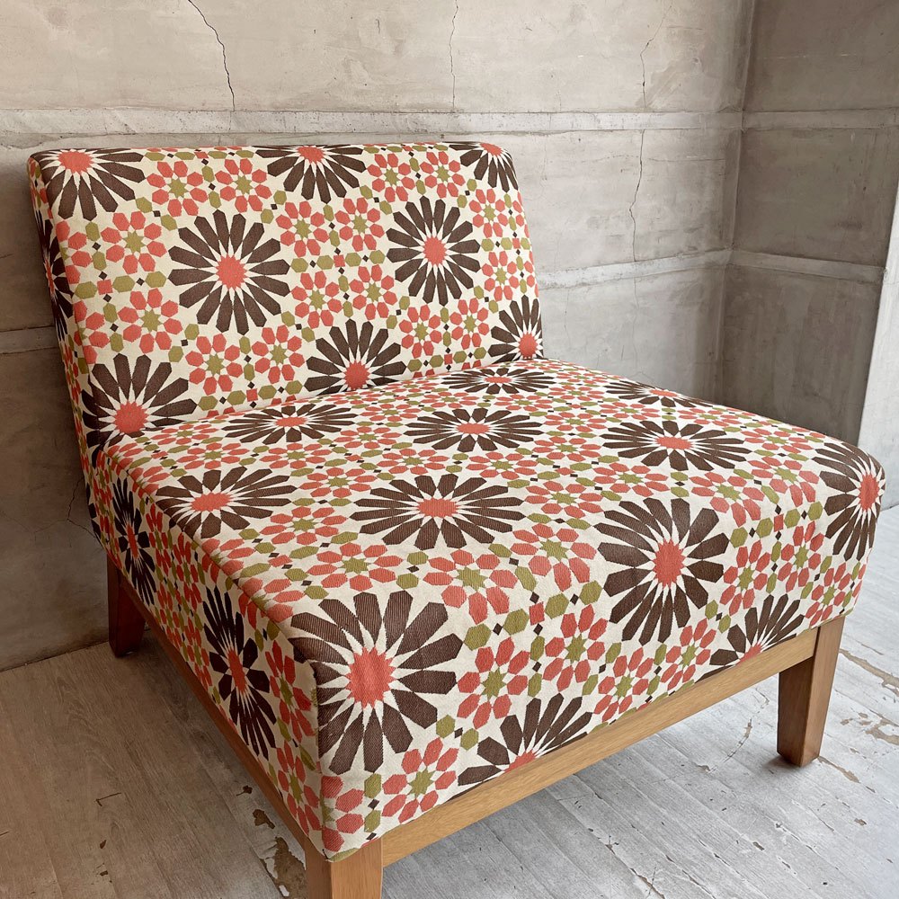 レトロスタイル 1Pソファ 1人掛け ラウンジチェア 総柄 幾何学模様 レトロポップ ボタニカルデザイン A ♪