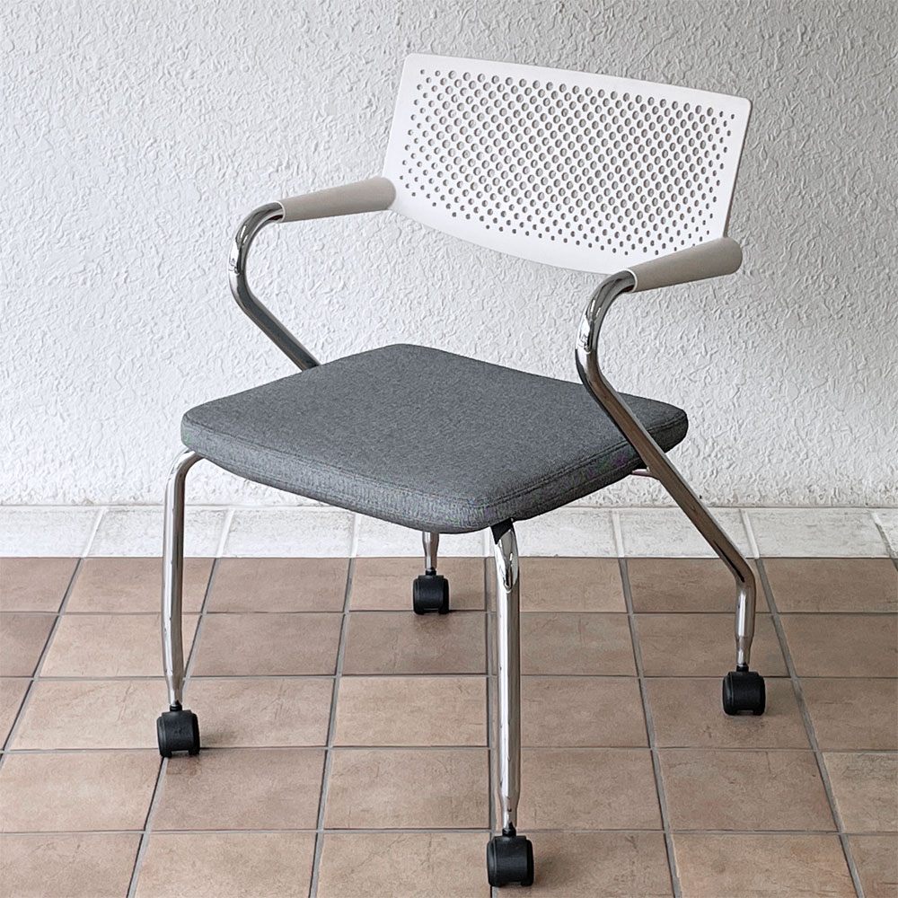 ヴィトラ vitra ビザロール Visaroll デスクチェア ミーティングチェア キャスターベース スタッキング アントニオ・チッテリオ A ◇