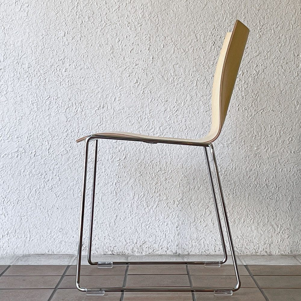 エンゲルブレヒト Engelbrechts チャリック CHAIRIK 107 ダイニングチェア スタッキング そり足 アッシュ 未使用品 デンマーク A ◇