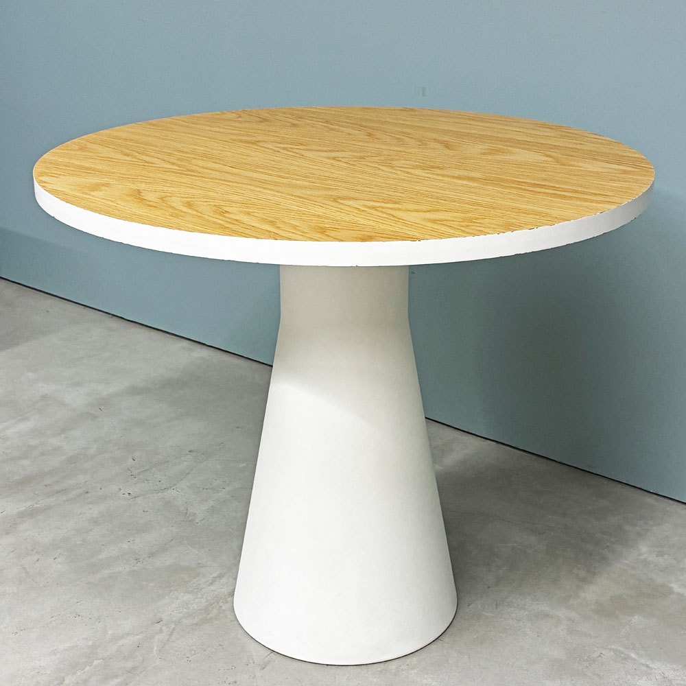 アンドリューワールド Andreu World リバーステーブル REVERSE カフェテーブル BM4520 オーク材天板 ラウンド Φ90cm 参考定価￥222,200- ◎