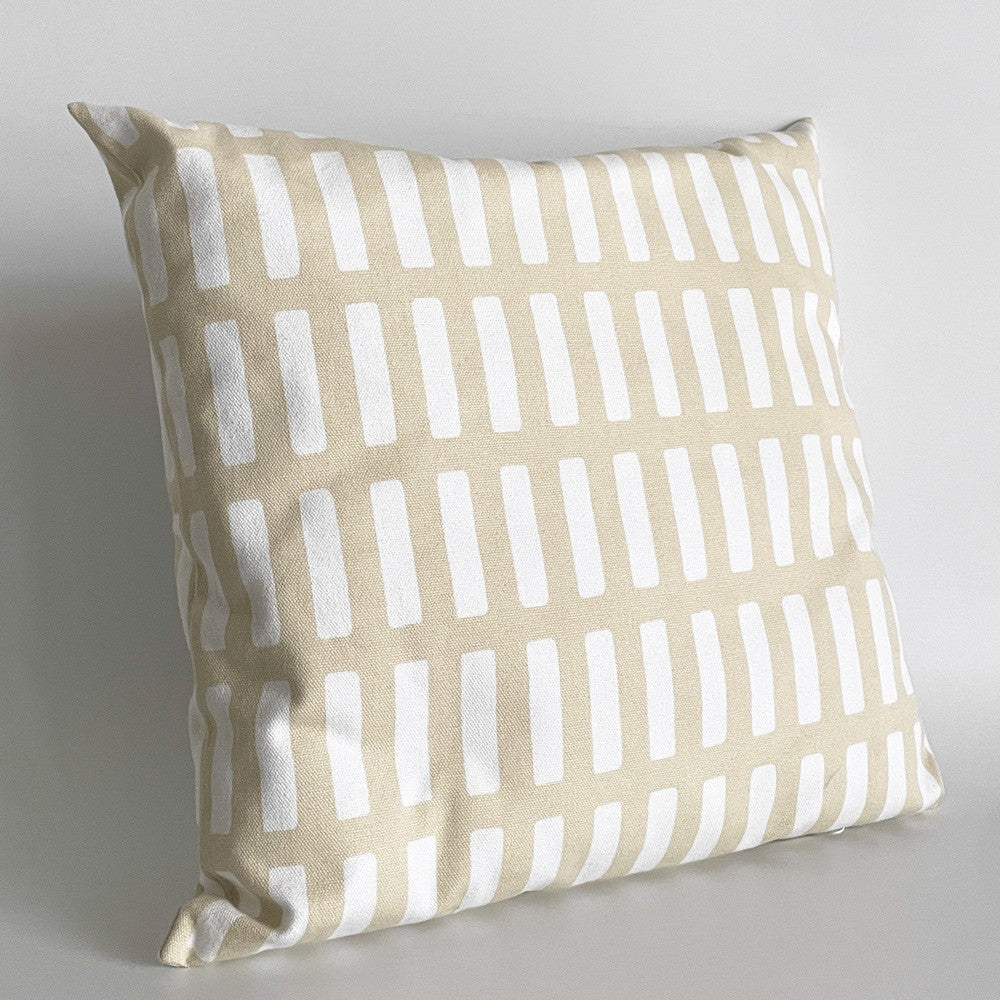 アルテック artek シエナ クッションカバー Siena Cushion Cover サンド × ホワイト インナークッション付 W40×D40 北欧雑貨 デンマーク ■