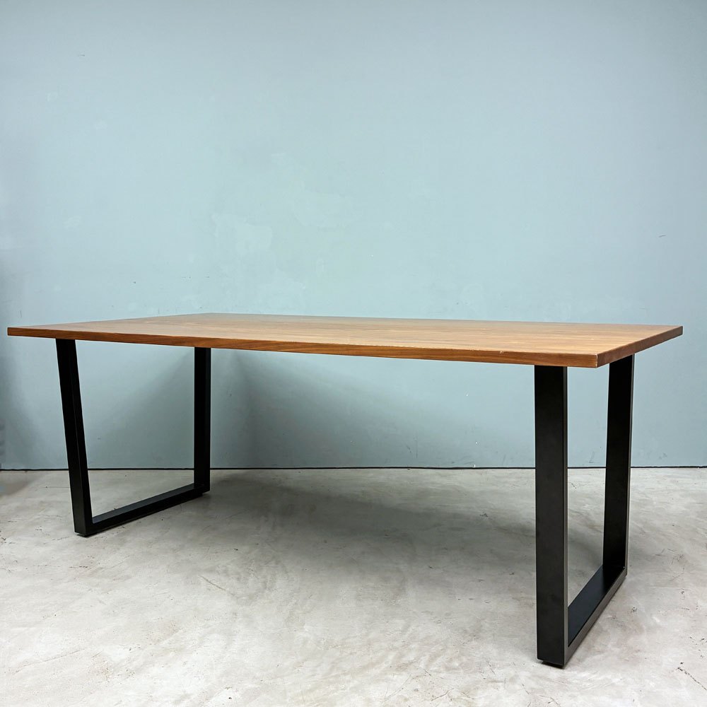 高野木工 グラム GRAM ダイニングテーブル ウォールナット材 180×90cm IDC大塚家具取扱い ナチュラルモダン 定価￥291,000- ◎