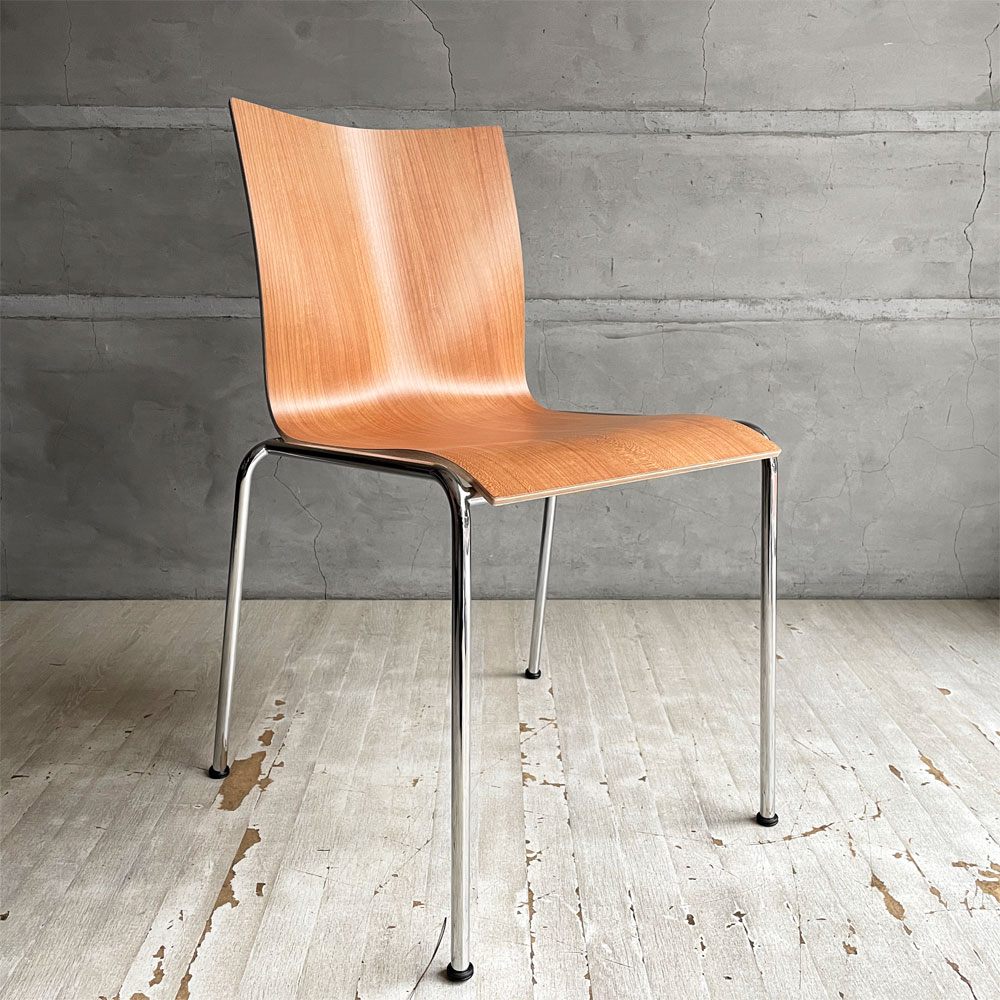 エンゲルブレヒト Engelbrechts チャリックチェア CHAIRIK Chair 101 ダイニングチェア スタッキング 4本脚 チェリーカラー プライウッド スチール デンマーク 未使用品 定価63,800円 ♪