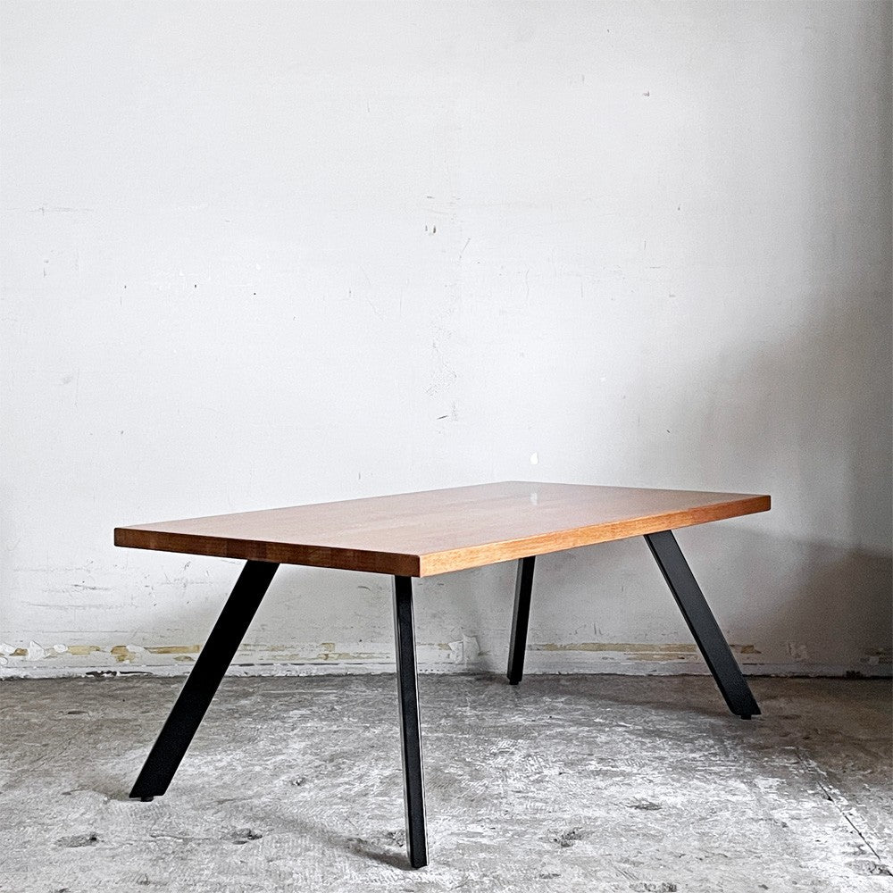 かなでもの KANADEMONO THE LOW TABLE ラバーウッド ブラウン × Black Steel LowTube 幅90cm ■