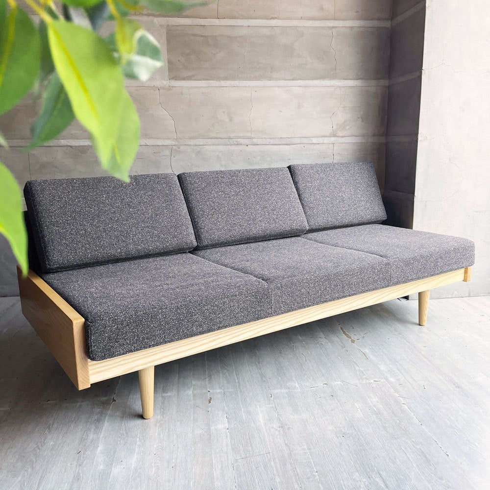 グラフ graf × 相合家具 SOGO adシリーズ デイベッドソファ L DAY BED SOFA ホワイトアッシュ材 北欧スタイル 定価￥338,800～♪