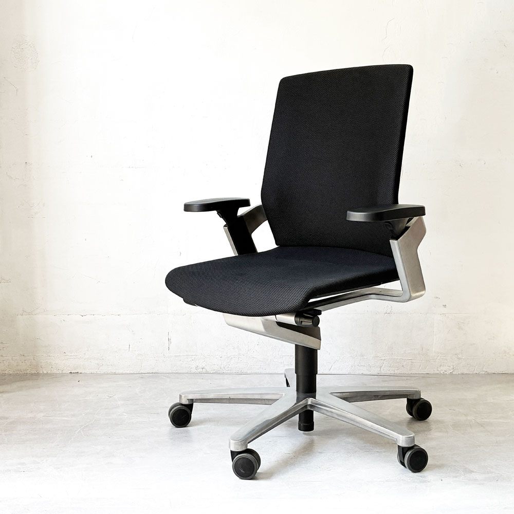 ウィルクハーン Wilkhahn オンチェア ON Chair デスクチェア ミドルバック キャスターチェア アーム可動 座面昇降 ドイツ グッドデザイン賞 ★