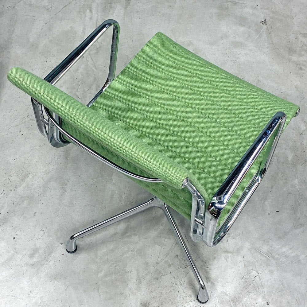ヴィトラ vitra アルミナムグループ マネジメントチェア デスクチェア 4本脚 ファブリック グライズ 張り替え済み イームズ ◎