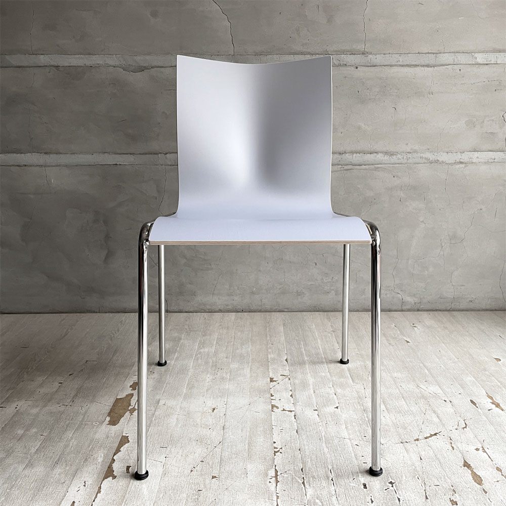 エンゲルブレヒト Engelbrechts チャリックチェア CHAIRIK Chair 101 ダイニングチェア スタッキング 4本脚 ライトグレー プライウッド スチール デンマーク 未使用品 定価63,800円 ♪