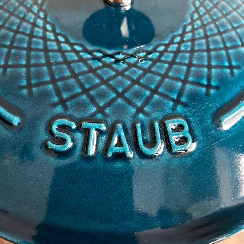 ストウブ STAUB ツイストココット ラウンド 両手鍋 ラメール 20cm 鋳物 キャセロール ガス オーブン IH対応 フランス ♪