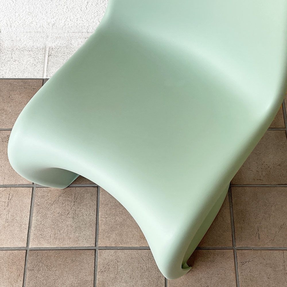 ヴィトラ vitra パントンチェア スタッキングチェア ソフトミント ヴェルナー・パントン ミッドセンチュリー 定価58,300円 ◇
