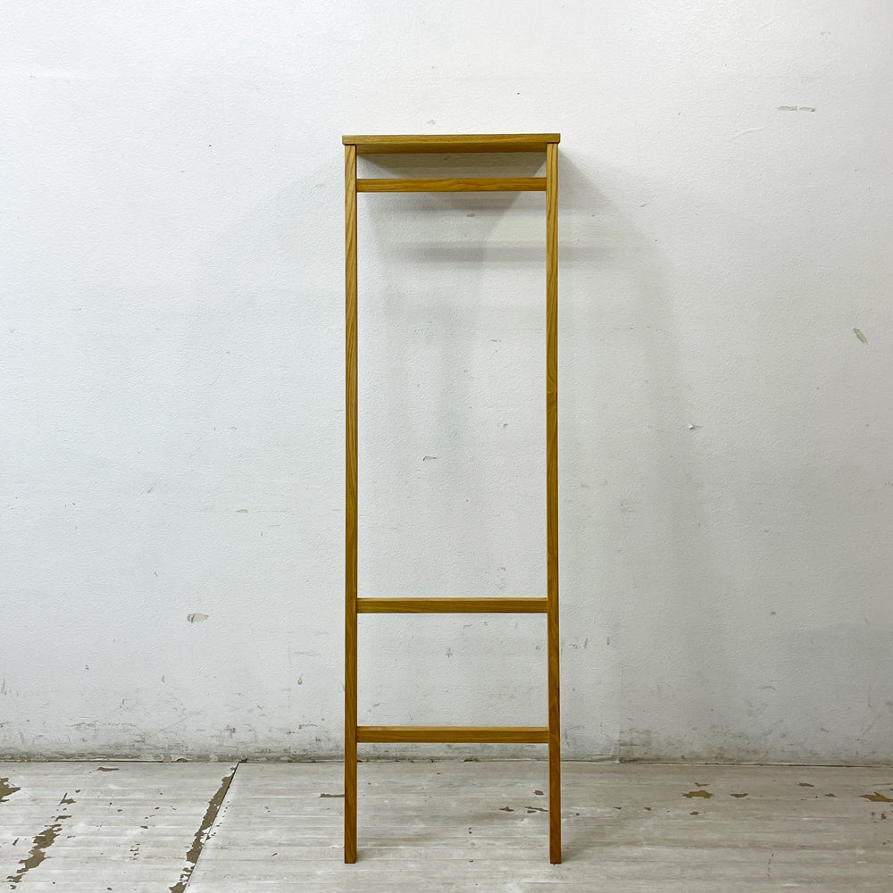 QUIET SPACE TOOL & FURNITURE ハンガーラック IKOMA クリ材 ナチュラル クラフト家具 ●
