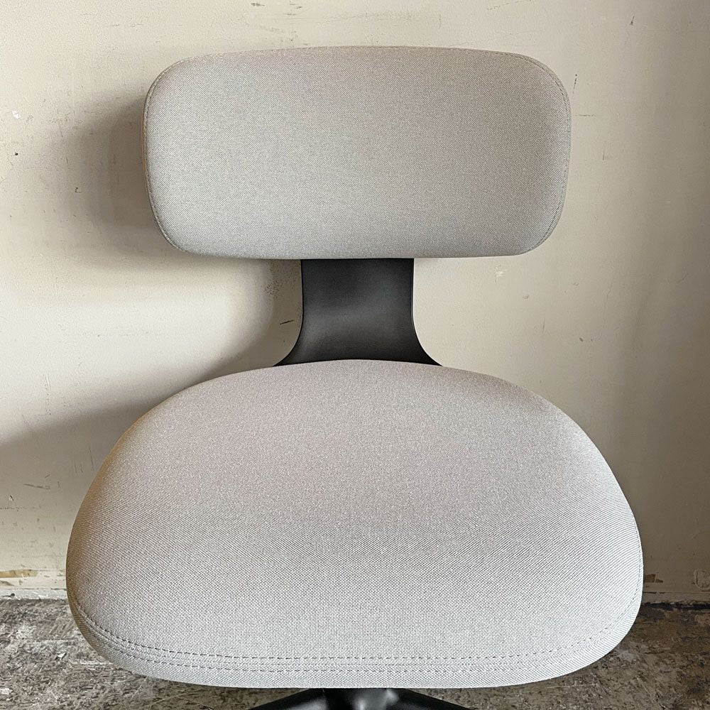 ヴィトラ vitra ルーキー Rookie デスクチェア キャスターチェア コンスタンチン・グルチッチ グレー系ファブリック 定価￥66,000- ■