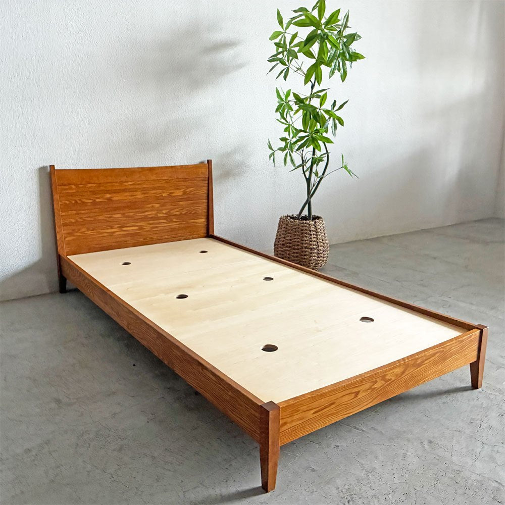 スタンダードトレード STANDARD TRADE ベッドフレーム BED-02C Panel Head パネルヘッド シングルサイズ ライトオーク 定価￥319,000- B 〓
