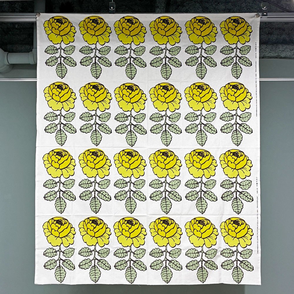 マリメッコ Marimekko マーライスルース Maalaisruusu ファブリック 147 × 175cm イエロー ◎