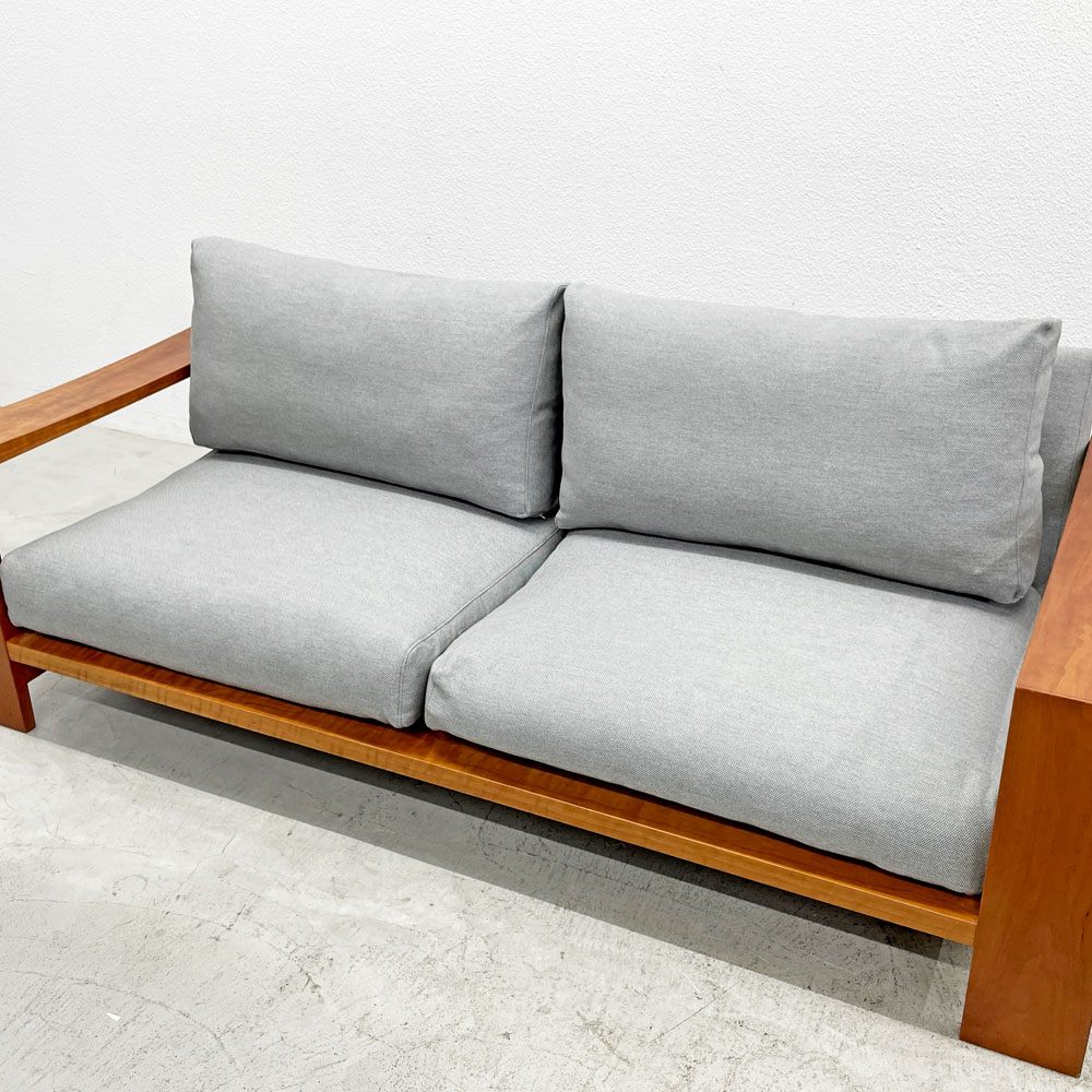 家具蔵 KAGURA モデルノ MODERNO 3Pソファ ファブリック チェリー無垢材 ナチュラルモダン 〓