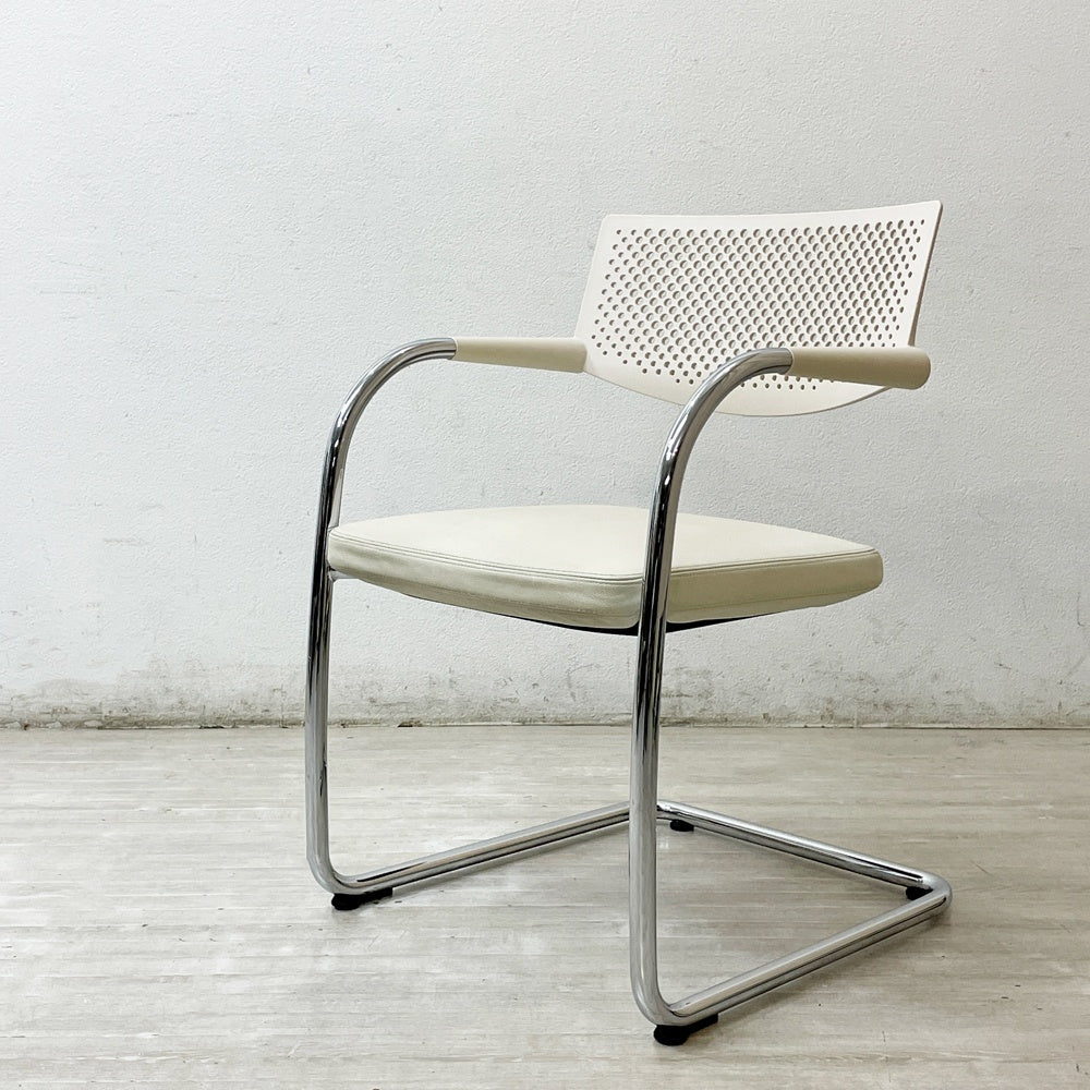 ヴィトラ vitra ビザビ2 Visavis2 アームチェア デスクチェア カンティレバー スタッキング不可仕様 アントニオ・チッテリオ ●