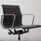 ハーマンミラー Herman Miller イームズアルミナムグループチェア マネージメントチェア アルミバフベース ガス圧昇降仕様 5本脚 キャスタータイプ 本革 イームズ A ●