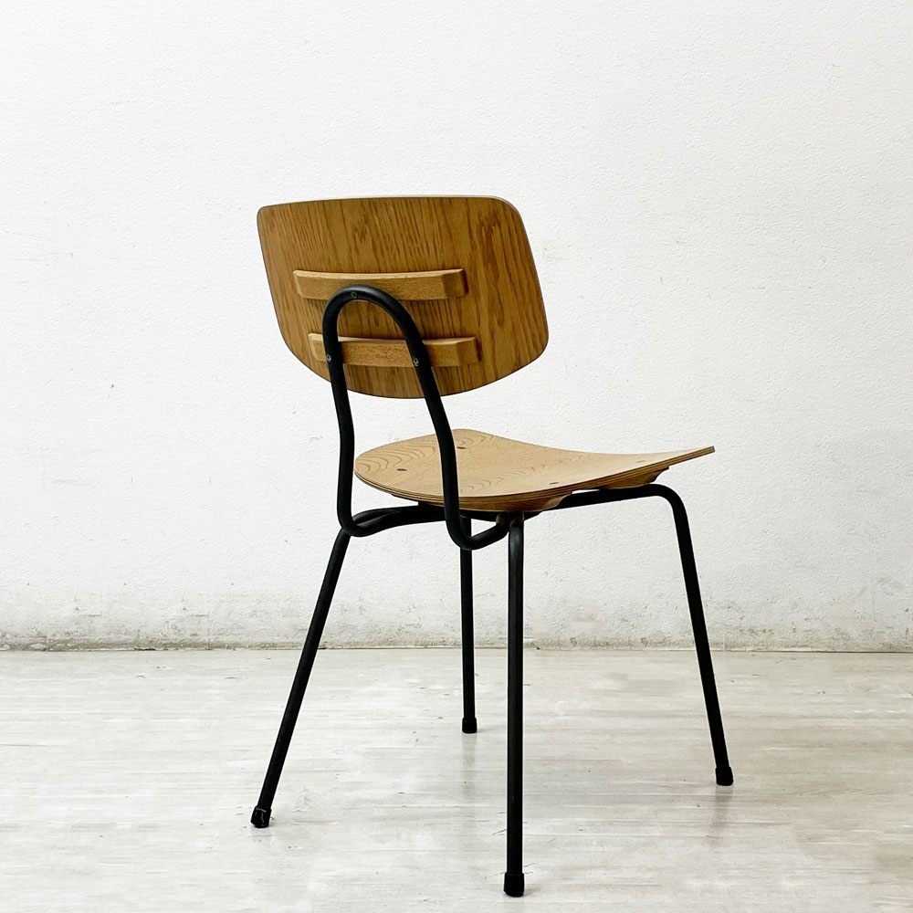 トラックファニチャー TRUCK FURNITURE スット ダイニングチェア SUTTO DINING CHAIR 板座 オーク材 定価：￥ 55,000- B ●