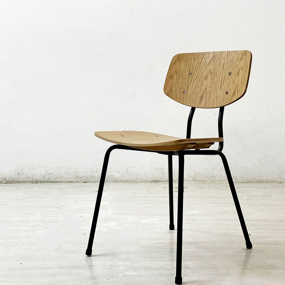 トラックファニチャー TRUCK FURNITURE スット ダイニングチェア SUTTO DINING CHAIR 板座 オーク材 定価：￥ 55,000- A ●