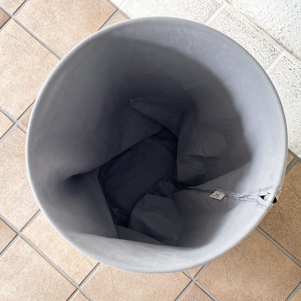ブラバンシア Brabantia ランドリービン ランドリーボックス 60L スチール×コルク ホワイト モダンデザイン 定価￥21,030- ◇