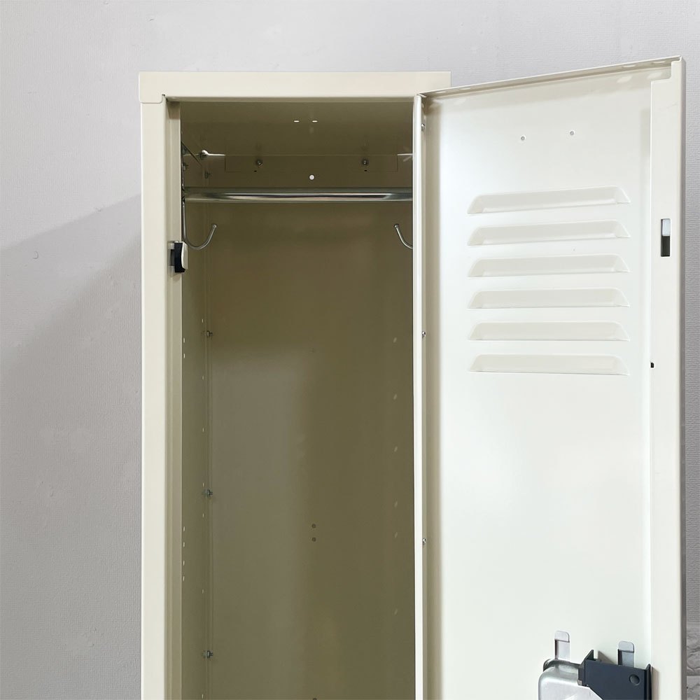リオン LYON スチール ロッカー RECESSED HANDLE 1-TIER LOCKER シングルロッカー アイボリー インダストリアル US パシフィックファニチャーサービス取扱 ◎