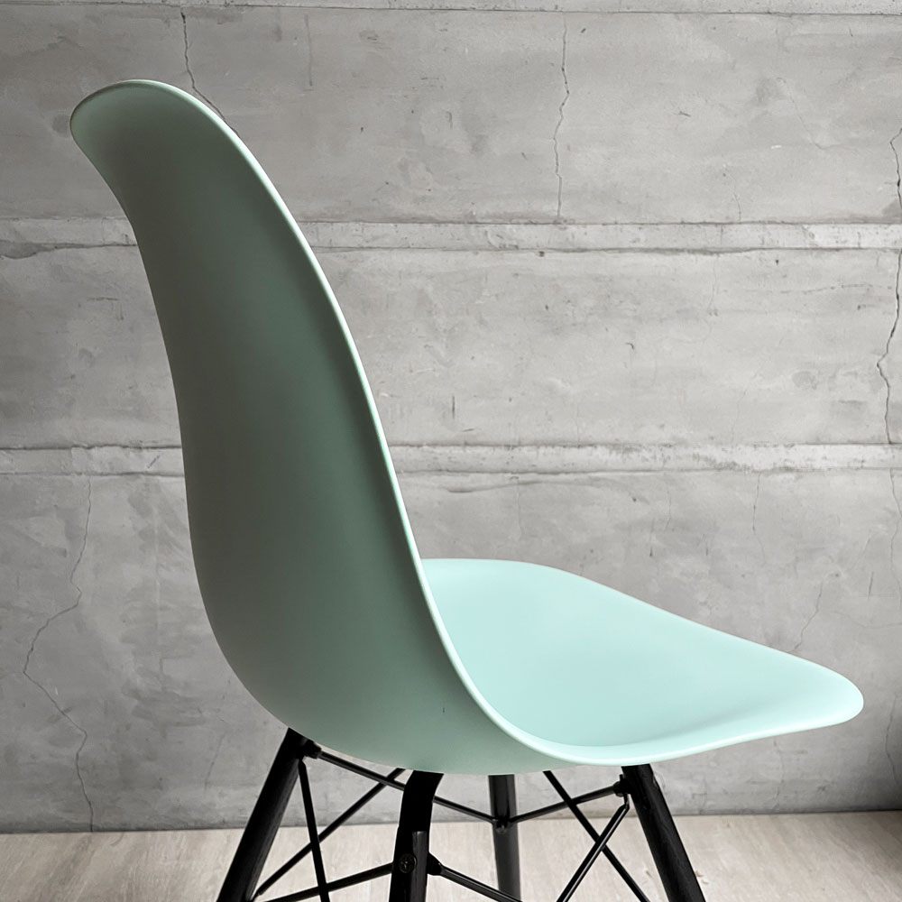 ハーマンミラー HermanMiller サイドシェルチェア ドゥエルレッグ DSW アクアスカイ × エボニー ポリプロピレン製 イームズ ミッドセンチュリー ♪