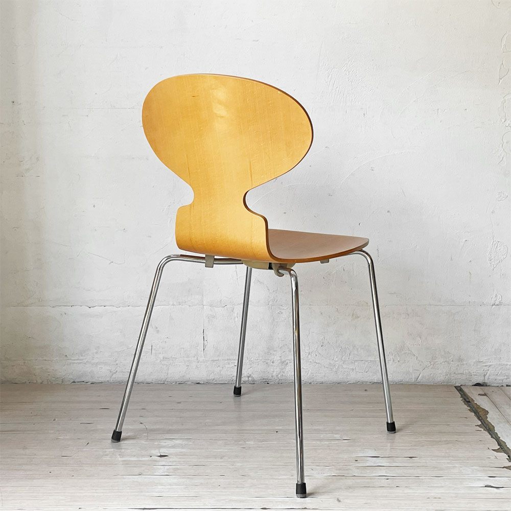 フリッツハンセン Fritz Hansen アントチェア 4本脚 ナチュラルビーチ ラッカー アルネ・ヤコブセン 北欧家具 ★