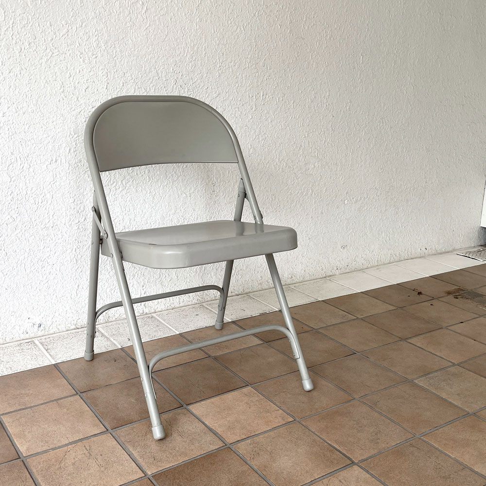チューブラースチール フォールディングチェア TUBULAR STEEL FOLDING CHAIR 折りたたみ椅子 グレー アメリカ インダストリアル PFS取扱 B ◇