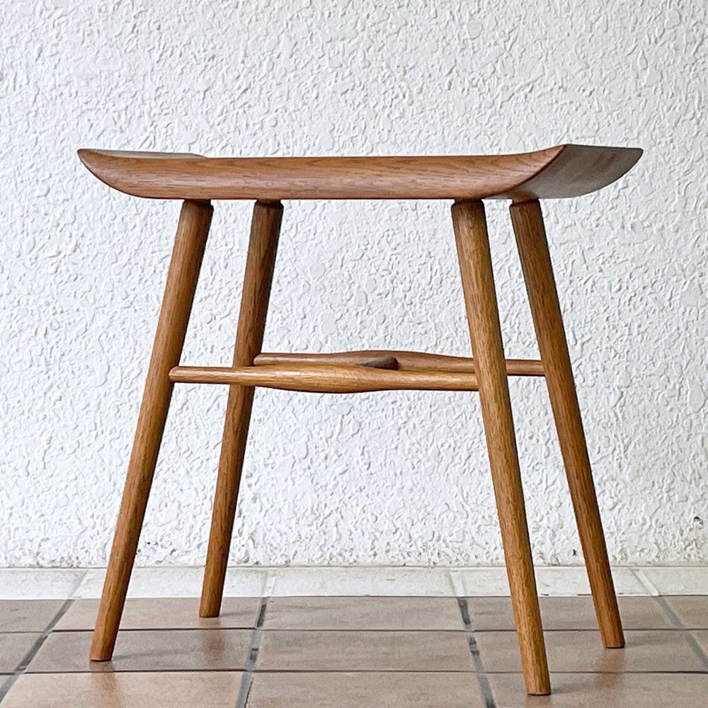 シキファニチア SIKI FURNITURE スツールテーブル STOOL TABLE 2 オーク無垢材 サイドテーブル W45cm 板座 国産家具 ◇