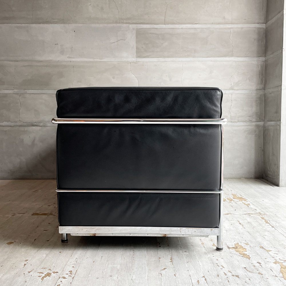 ル・コルビュジェ LE CORBUSIER LC2 ソファ 3シーター ソファ リプロダクト品 本革 モダンデザイン IDC大塚取扱い 名作 現状品 ♪