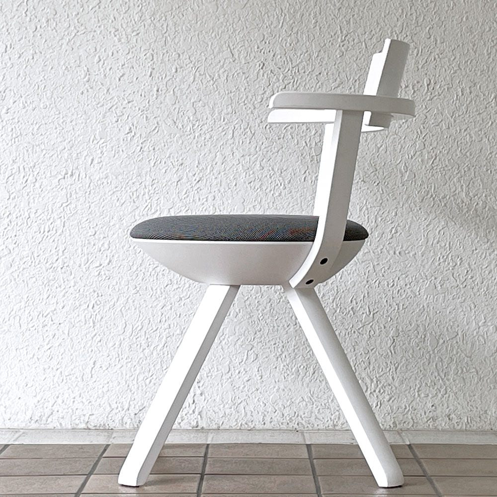 アルテック artek ライバル チェア RIVAL CHAIR コンスタンチン・グルチッチ Konstantin Grcic ホワイトラッカー ライトグレー 回転式 デスクチェア 北欧 フィンランド ◇