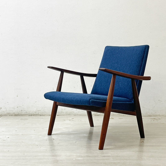 ゲタマ GETAMA GE260 イージーチェア 1Pソファ ウォールナット材 ネイビーファブリック ハンス・J・ウェグナー デンマークビンテージ 北欧家具 ●