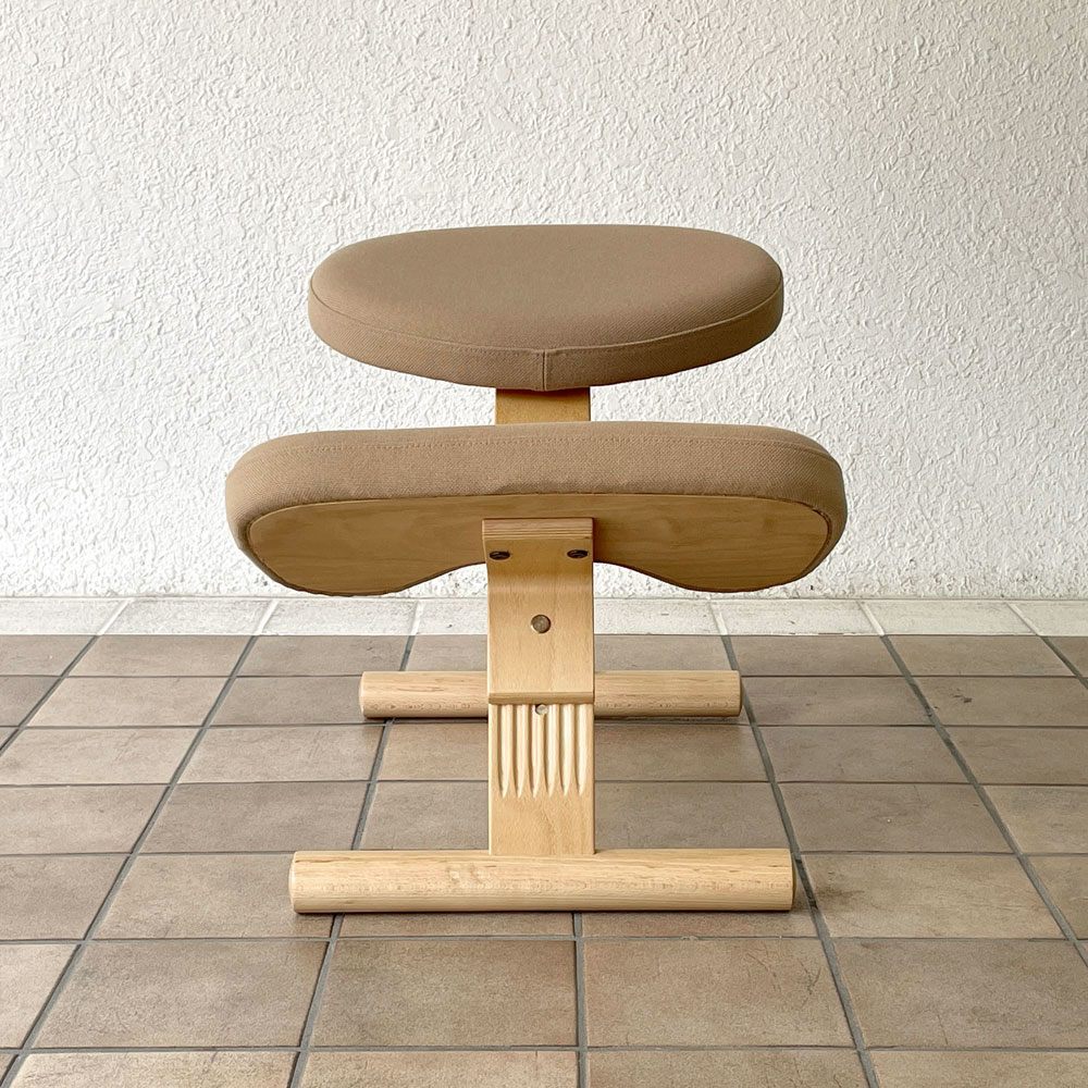 サカモトハウス SAKAMOTO HOUSE バランスイージー balans Easy バランスチェア ベージュ 学習椅子 姿勢矯正 ◇