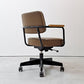 ヴィトラ vitra フォトゥイユ ディレクション ピボタン Fauteuil Direction Pivotant デスクチェア オフィスチェア 本革 ナチュラルオーク 昇降機能 ジャン・プルーヴェ Jean Prouve ●