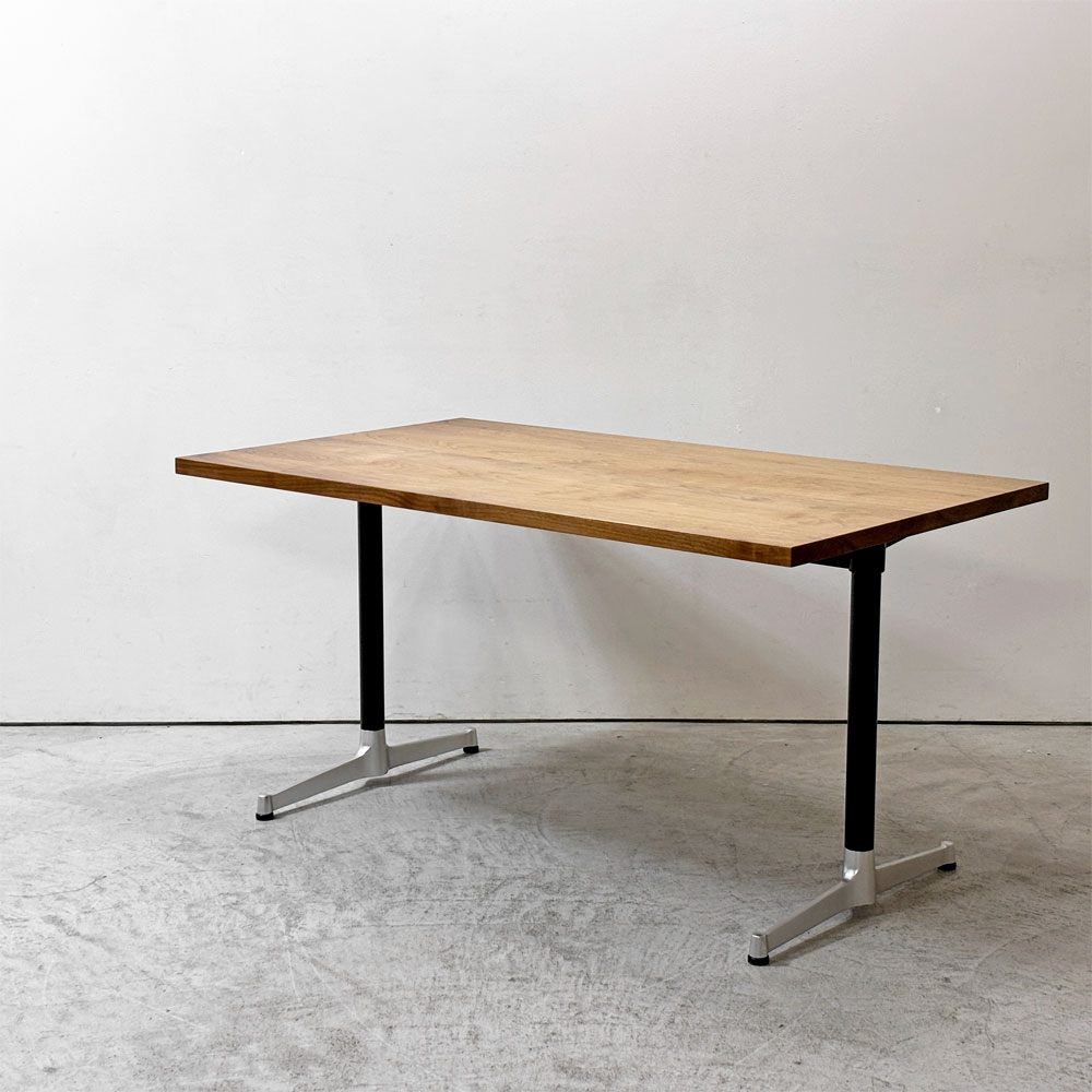 グリニッチ greeniche カフェテーブル Cafe Table ダイニングテーブル ウォールナット無垢材 × スチールレッグ インダストリアル 定価￥120,000- ●