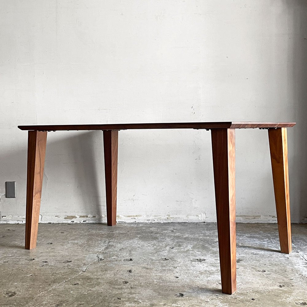 IDC大塚家具 OTSUKA フィルスリー Fill3 ダイニングテーブル ウォールナット材 W135cm ナチュラルモダンデザイン ■